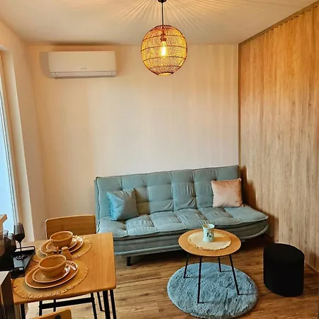 Modern In The Center Of Apartmán *